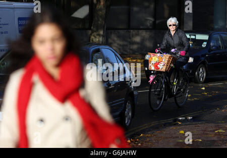 Cambridge Cyclisme stock.Photo d'un cycliste à Cambridge. Banque D'Images