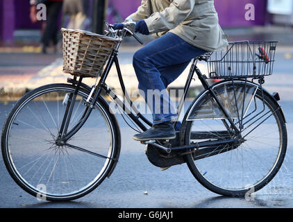 Cambridge Cyclisme stock.Photo d'un cycliste à Cambridge. Banque D'Images