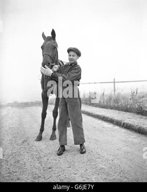 Les courses de chevaux - Lester Piggott - Lambourn, Berkshire Banque D'Images