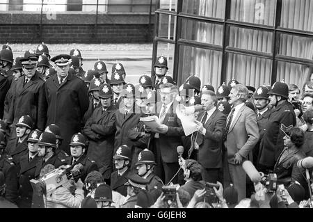 Les grèves et les protestations - Règlement des différends mineurs - Sheffield Banque D'Images