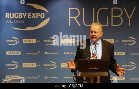 Rugby Expo 2013 - deuxième jour - Stade de Twickenham.Bill Beaumont CBE, Président de la RFU pendant le deuxième jour de l'exposition de rugby 2013 au stade Twickenham Banque D'Images