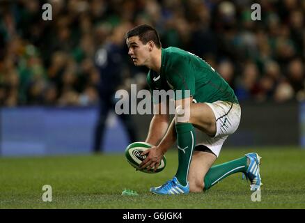 Jonathan Sexton d'Irlande pendant le match de la Guinness Series au stade Aviva, Dublin, Irlande. Banque D'Images