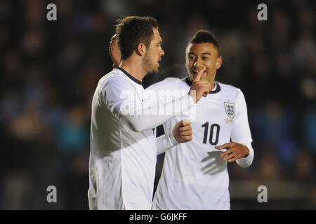 En vertu de l'UEFA - Football Championnat 21 - Tour de qualification - Groupe 1 - Angleterre v San Marino - Greenhous Meadow Banque D'Images