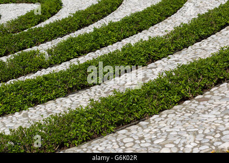 Labyrinthe dans le jardin de l'abbaye de Seitenstetten, région de Mostviertel, en Basse-Autriche, Europe Banque D'Images