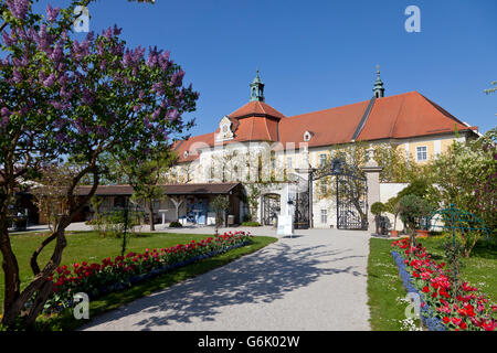 Jardin de l'abbaye de Seitenstetten, région de Mostviertel, en Basse-Autriche, Europe Banque D'Images