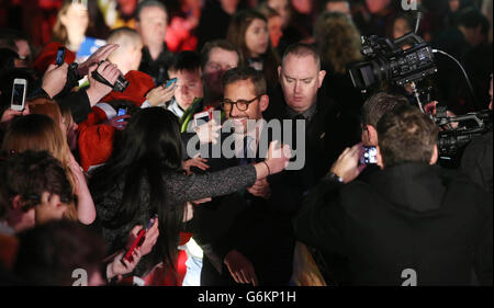 Steve Carrell assiste à la première irlandaise d'Anchorman 2: The Legend continue, au Savoy Cinema à Dublin ce soir. Banque D'Images