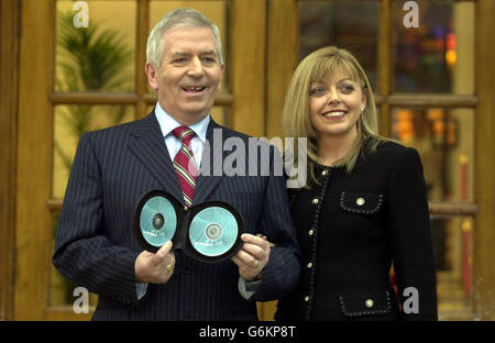 Budget Irlandais Charlie McCreevy Banque D'Images