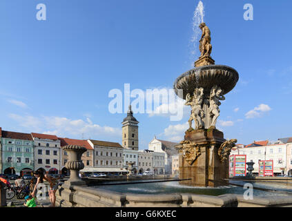 Marché avec fontaine Samson et la tour Noire, Ceske Budejovice (Budweis), République tchèque, Jihocesky, Fethiye, l'Bohemi Banque D'Images