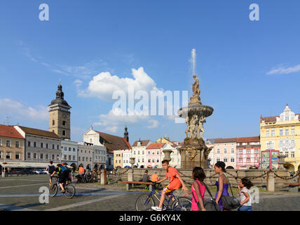 Marché avec fontaine Samson et la tour Noire, Ceske Budejovice (Budweis), République tchèque, Jihocesky, Fethiye, l'Bohemi Banque D'Images