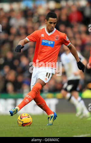 Football - championnat Sky Bet - Derby County v Blackpool - iPro Stadium.Thomas Ince, Blackpool. Banque D'Images