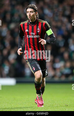 Football - UEFA Champions League - Groupe H - Celtic v AC Milan - Celtic Park.Capitaine Riccardo Montolivo, AC Milan. Banque D'Images