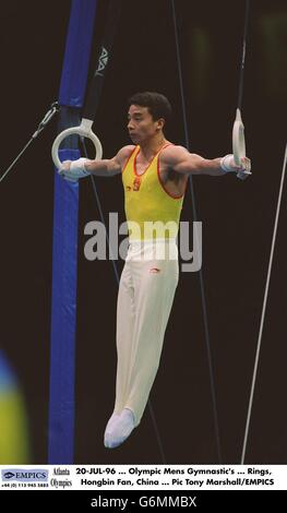 Jeux Olympiques d'Atlanta 1996 - gymnastique des hommes. 20-JUL-96. Gymnastiques Olympic Mens. Anneaux, Hongbin Fan, Chine Banque D'Images