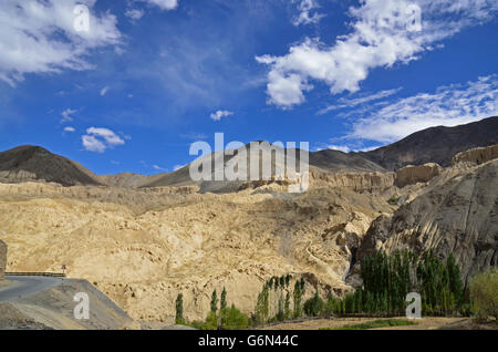 Type Moonland paysage, Leh, Ladakh, Inde Banque D'Images