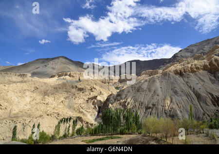 Type Moonland paysage, Leh, Ladakh, Inde Banque D'Images