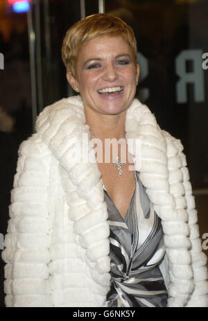 Patsy Palmer arrive pour la première britannique de Lord of the Rings: The Return of the King dans le centre de Londres. Le troisième film de la trilogie Lord of the Rings - réalisé par Peter Jackson - est sorti le 17 décembre 2003. Banque D'Images