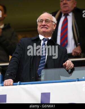 Soccer - Barclays Premier League - Chelsea / Crystal Palace - Stamford Bridge.Bruce Buck, président de Chelsea, dans les tribunes Banque D'Images