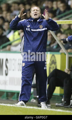 Cœur du Manager Midlothian Gary Locke lors du match écossais de Premiership à Easter Road, Édimbourg. Banque D'Images