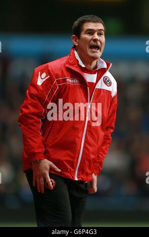 Football - FA Cup - troisième tour - Aston Villa v Sheffield United - Villa Park.Nigel Clough, directeur de Sheffield United, lors du troisième tour de la coupe FA à Villa Park, Birmingham. Banque D'Images