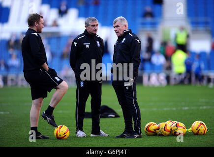 Steve Watson, entraîneur de la première équipe de Birmingham City (à gauche), Denis Butler, gestionnaire de la trousse (au centre) et Derek Fazackerley, entraîneur de la première équipe Banque D'Images