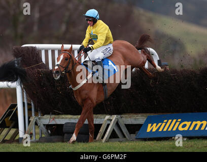 Courses hippiques - Hippodrome de Ludlow. Course limitée de handicap Chase à l'hippodrome de Ludlow. Banque D'Images