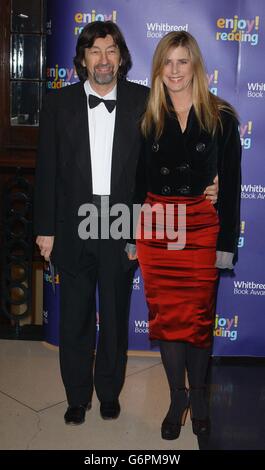 Sir Trevor Nunn et son épouse Imogen Stubbs arrivent au Whitbread Book of the Year Awards 2003 à la Brasserie de l'est de Londres. Banque D'Images