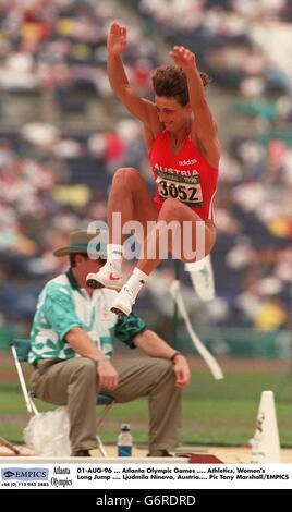 01 août 96, Jeux Olympiques d'Atlanta, Athlétisme, saut long féminin, Ljudmila Ninova,Autriche Banque D'Images