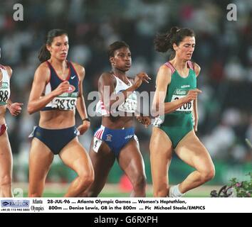 28-JUL-96. Jeux olympiques d'Atlanta. Heptathlon pour femmes, 800 M. Denise Lewis, GB dans le 800m Banque D'Images