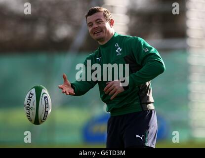 Rugby Union - RBS 6 Nations - Irlande v Pays de Galles - Irlande - Session de formation Banque D'Images