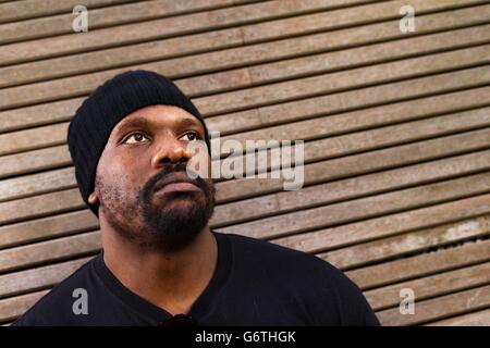 Dereck Chisora après la conférence de presse de tête en tête au restaurant Fredericks, Londres. Banque D'Images