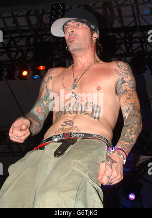 Tommy Lee, ancien batteur de Motley Crue, se produit au Ultra Music Festival, au Bayfront à Miami, aux États-Unis. Banque D'Images