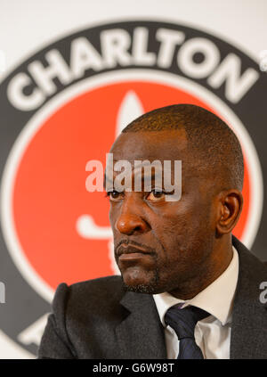 Soccer - Charlton Athletic - Roland Duchatelet Conférence de presse - The Valley.Charlton Athletic Manager Chris Powell lors d'une conférence de presse à The Valley. Banque D'Images