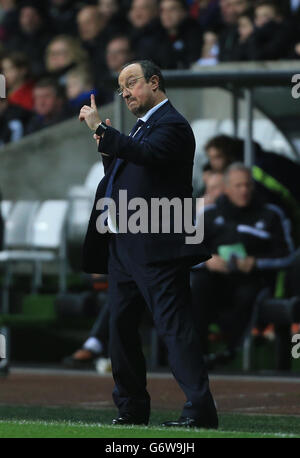 Football - UEFA Europa League - Round de 32 - Swansea City v Napoli - Liberty Stadium.Rafael Benitez, directeur de Naples, lors du match de l'UEFA Europa League, Round of 32 au Liberty Stadium, Swansea. Banque D'Images