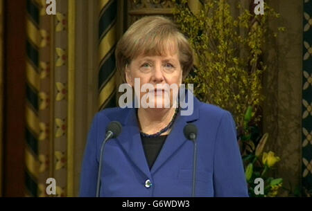 Capture vidéo de la chancelière allemande Angela Merkel prononcera un discours à la Royal Gallery of the House of Lords à Londres. Banque D'Images