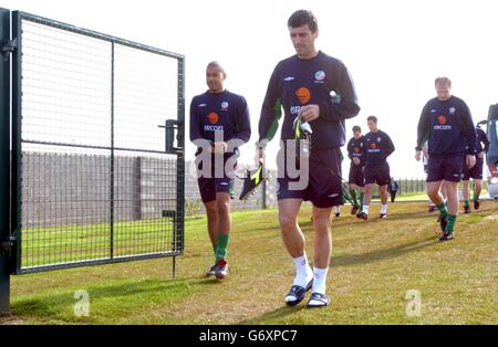 Roy Keane arrive pour la formation Banque D'Images