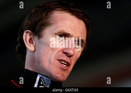 Courses hippiques - Hippodrome de Ludlow. Jockey Tony McCoy à l'hippodrome de Ludlow. Banque D'Images