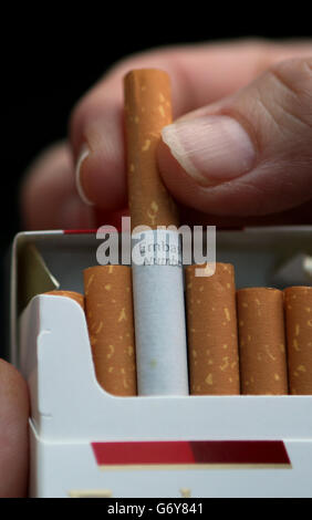 Stock de cigarettes. Un paquet de cigarettes. Banque D'Images