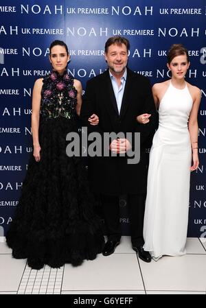 Emma Watson, Jennifer Connelly et Russell Crowe arrivent pour la première du film Noah qui s'est tenu à l'Odeon Leicester Square, dans le centre de Londres. Banque D'Images