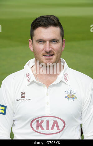 Cricket - Surrey County Cricket Club Squad Photocall 2014 - Kia Oval. Graeme Smith, Surrey Banque D'Images