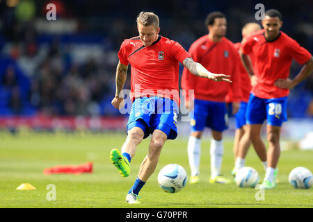 Football - Sky Bet League One - Oldham Athletic / Coventry City - Boundary Park.Carl Baker, Coventry City Banque D'Images
