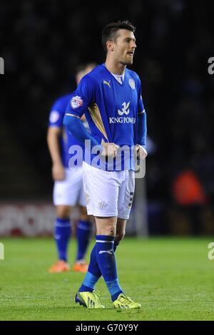 Football - Championnat Sky Bet - Leicester City v Brighton & Hove Albion - King Power Stadium.David Nugent de Leicester City est abattu lors du match de championnat Sky Bet au King Power Stadium de Leicester. Banque D'Images