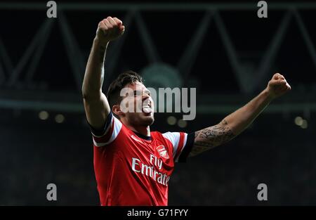 Football - Barclays Premier League - Arsenal / Newcastle United - Emirates Stadium.Olivier Giroud, d'Arsenal, célèbre le troisième but du match de son côté Banque D'Images