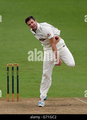 Jack Shantry de Worcestsershire pendant la deuxième journée du LV= County Championship, match de la deuxième division à New Road, Worcester. Banque D'Images