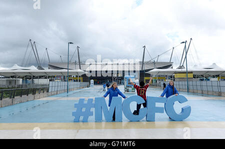 Soccer - Barclays Premier League - Manchester City v West Ham United - Etihad Stadium Banque D'Images