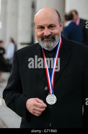Lauréat du Prix Templeton 2014 Monseigneur Professeur Tomas Halik, à l'église St Martin in the Fields, dans le centre de Londres. Banque D'Images