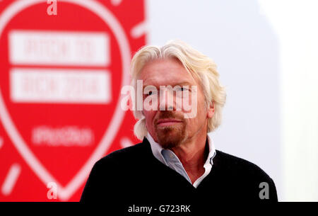 Sir Richard Branson accueille l'événement Pitch2Rich chez lui à Oxfordshire, où six entrepreneurs ont eu l'occasion de « Pitch to Rich » où ils ont pu gagner de l'argent d'investissement et du mentorat. Banque D'Images