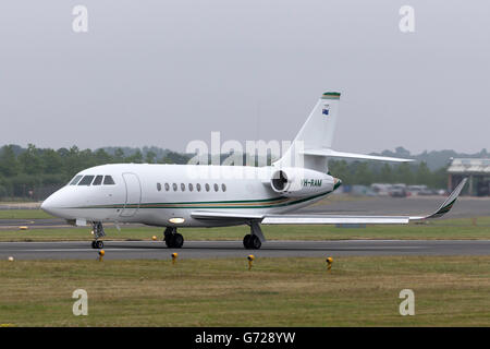 Dassault Falcon 2000EX Luxury business jet VH-RAM Banque D'Images