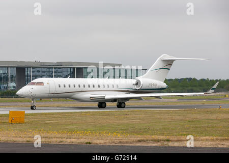 Bombardier Global Express XRS (BD-700-1A10) de luxe à long rayon d'avions à réaction d'affaires 50-2106-BJA Banque D'Images