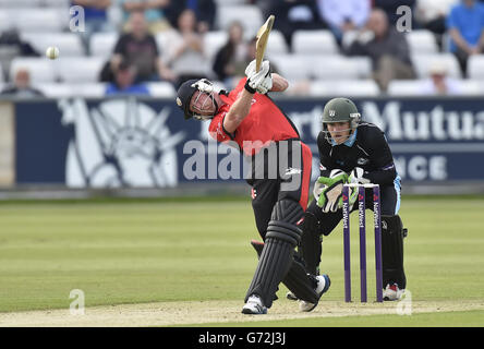 Cricket - NatWest T20 Blast - North Division - Durham Jets / Worcestershire Rapids - Emirates ICG.Paul Collingwood de Durham atteint un quatre lors du match de NatWest T20 Blast, North Division au Emirates ICG, Durham . Banque D'Images