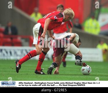 - Football Premiership Carling - Nottingham Forest v West Ham United Banque D'Images