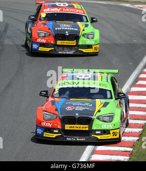 Motor Racing - Dunlop MSA British Touring Car Championship - Oulton Park Banque D'Images